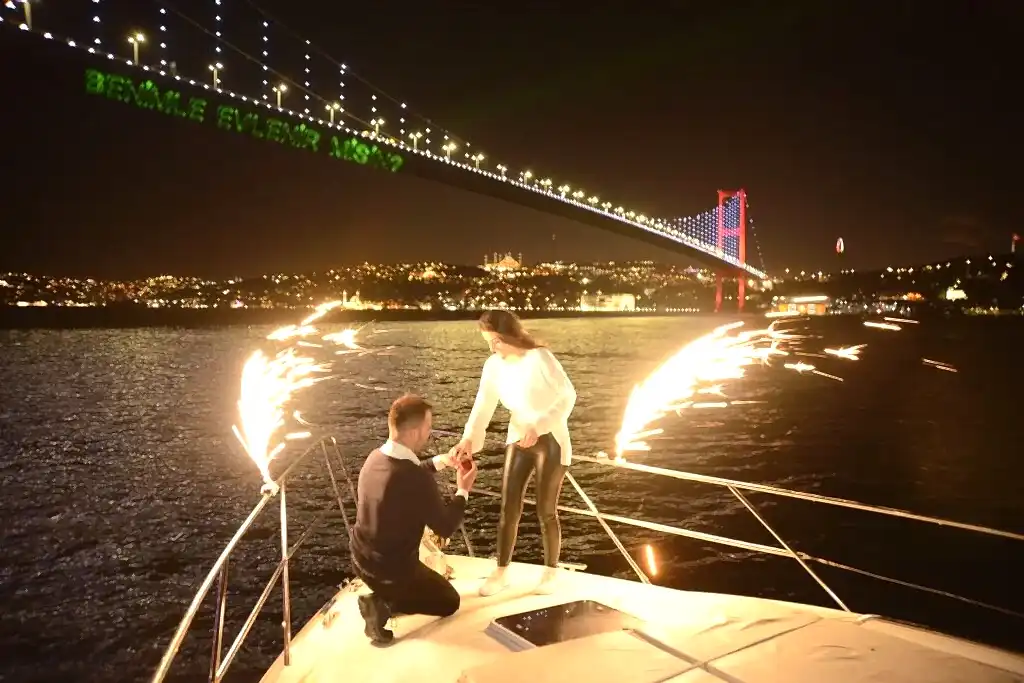 Yatta Evlilik Teklifi